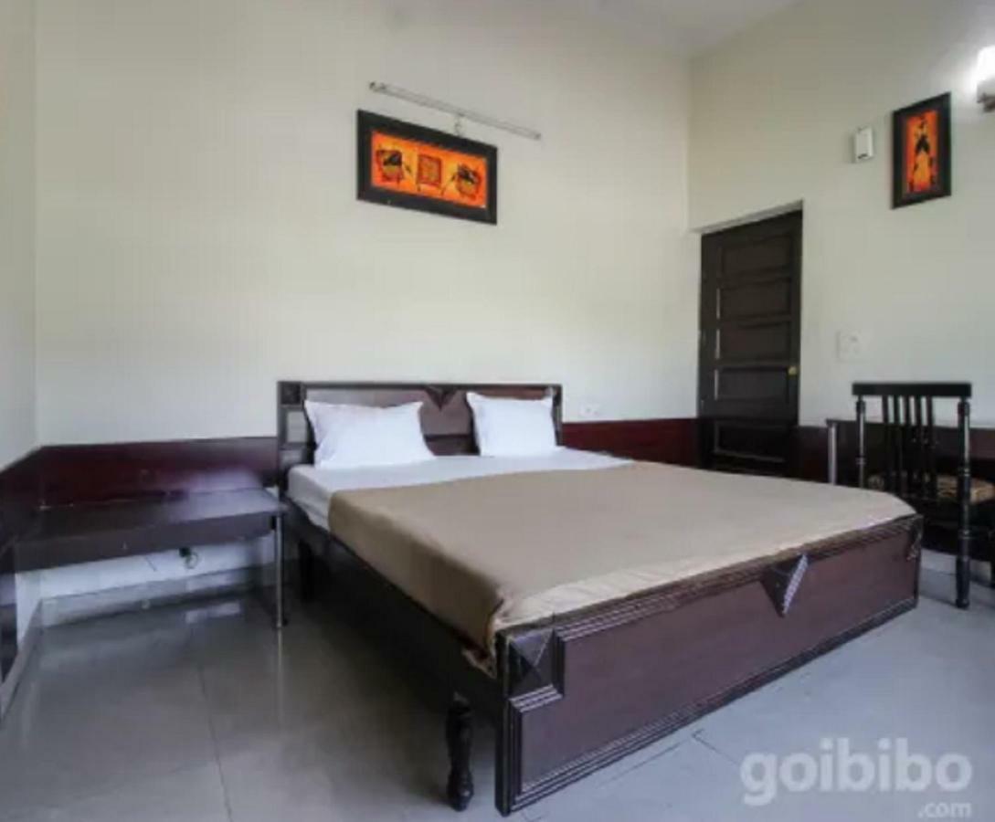 Hotel Utsav Dehradun Eksteriør billede